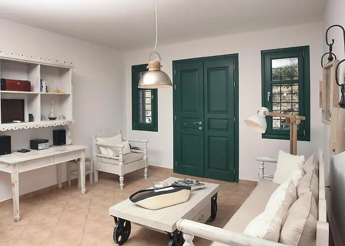 Accomodesio * Éxo Goniá