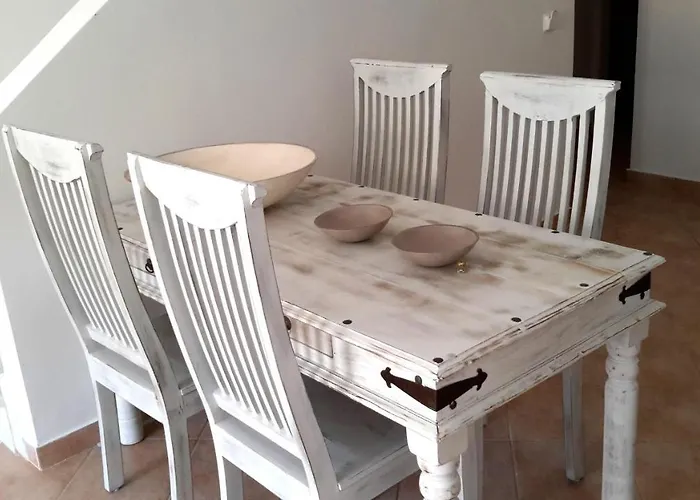 Accomodesio Villa Éxo Goniá