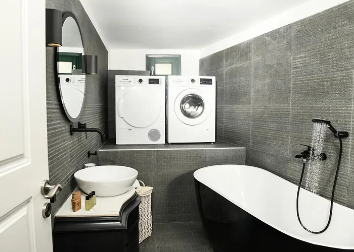 Accomodesio Villa Exo Gonia